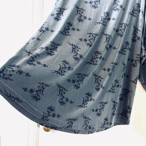 Chaps 3X Henley top soft knit blue on blue floral print - Picture 6 of 9